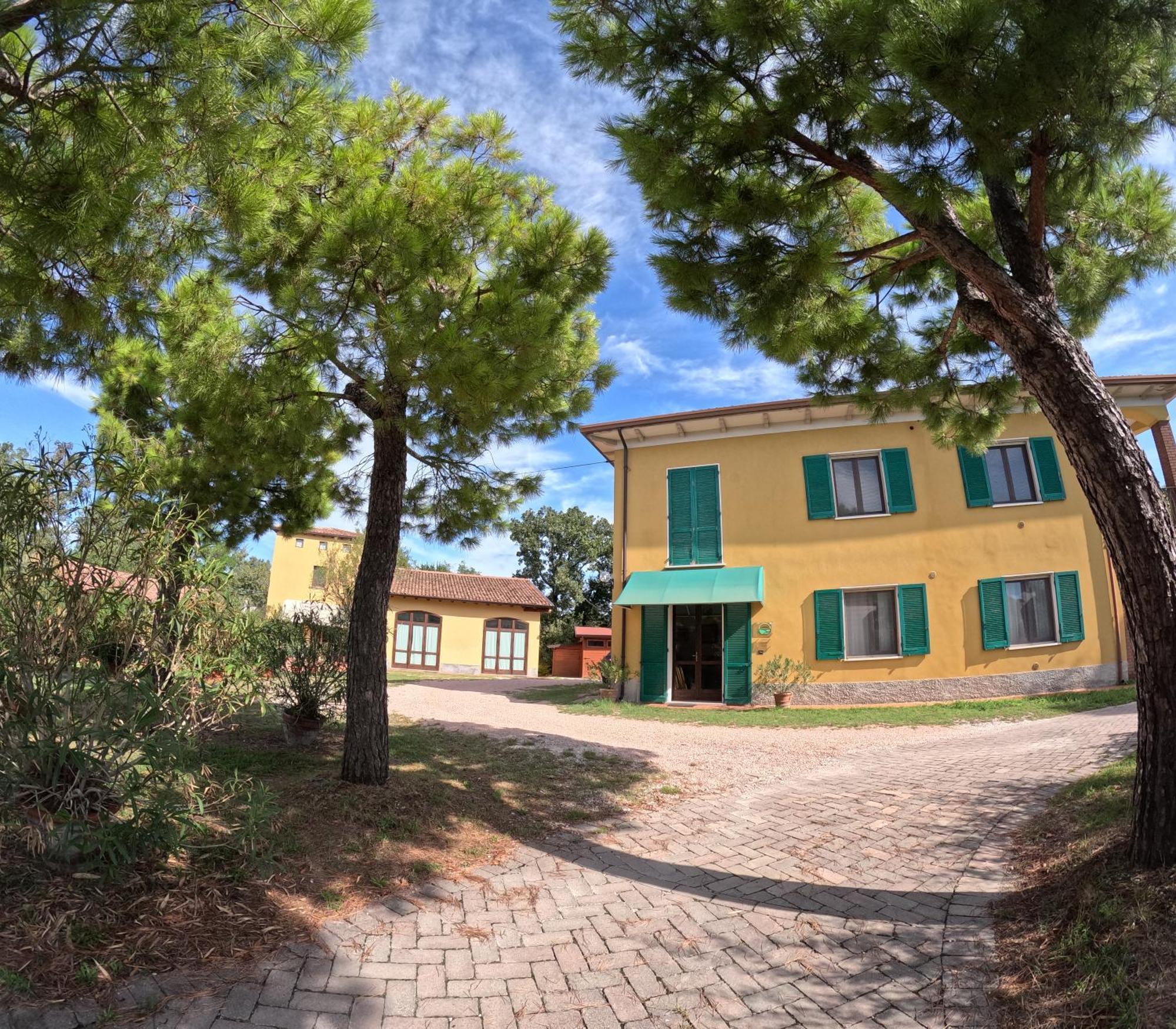 Agriturismo Gardenali Volta Mantovana Luaran gambar