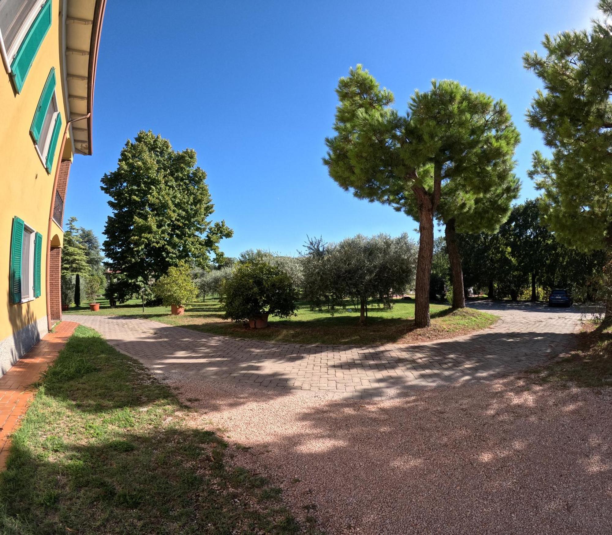 Agriturismo Gardenali Volta Mantovana Luaran gambar